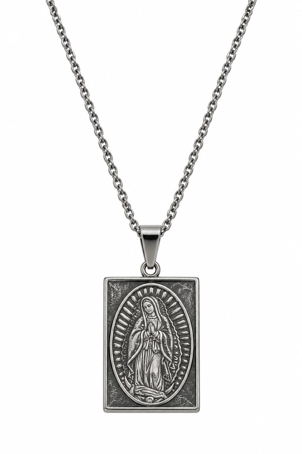 Collar relicario virgen