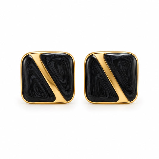 Aretes cuadro negro