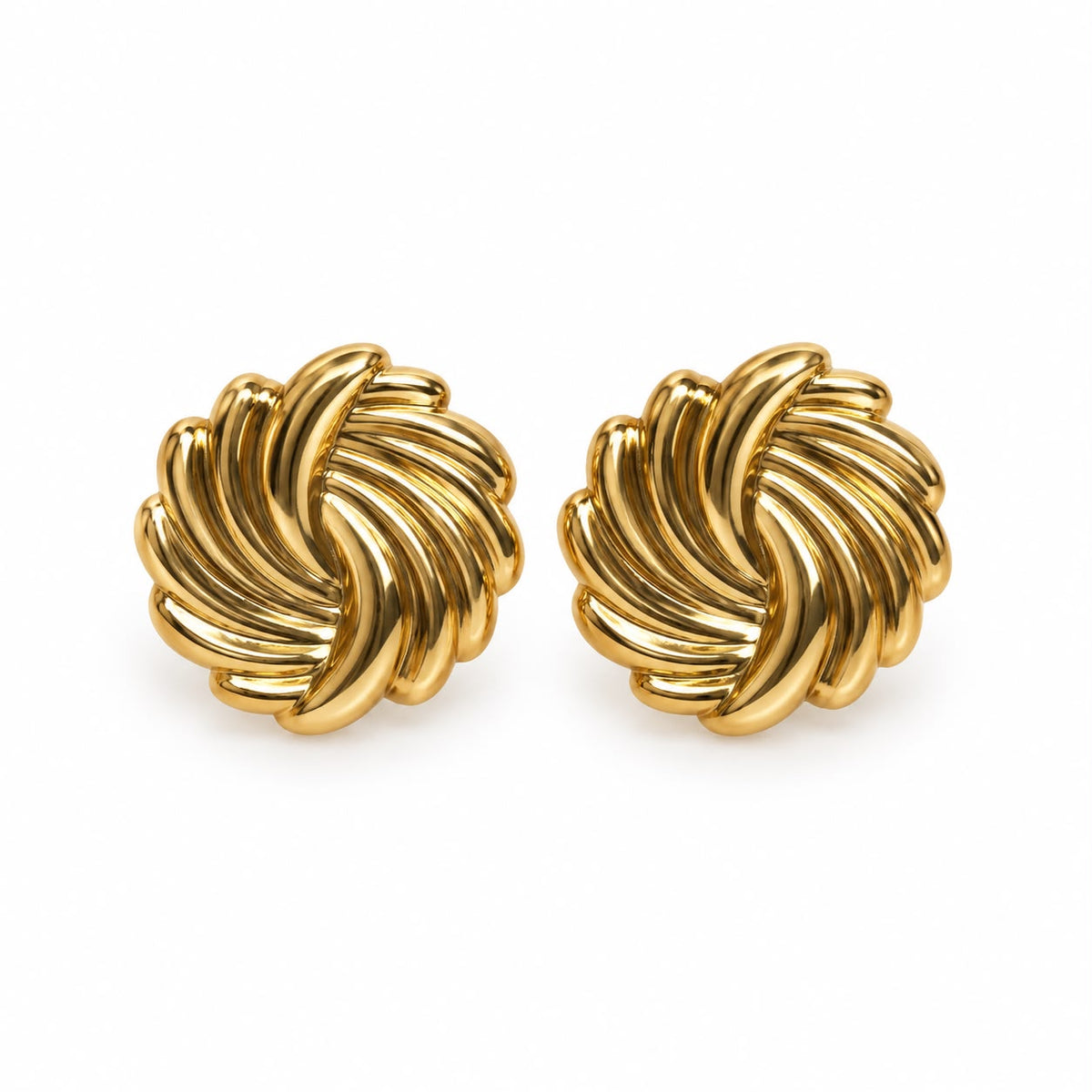 Aretes de rueda dorada